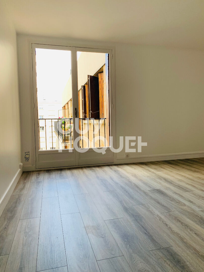 BOIS COLOMBES CENTRE/ STUDIO de 30.38 m²