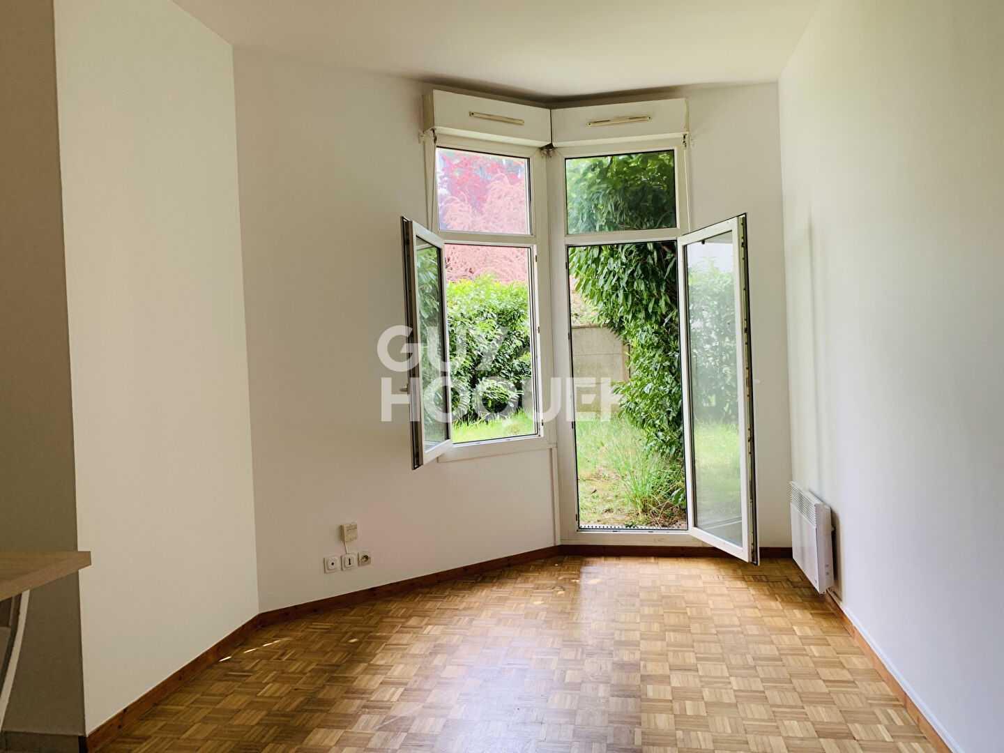 2 P 35 m²   JARDIN et  PARKING