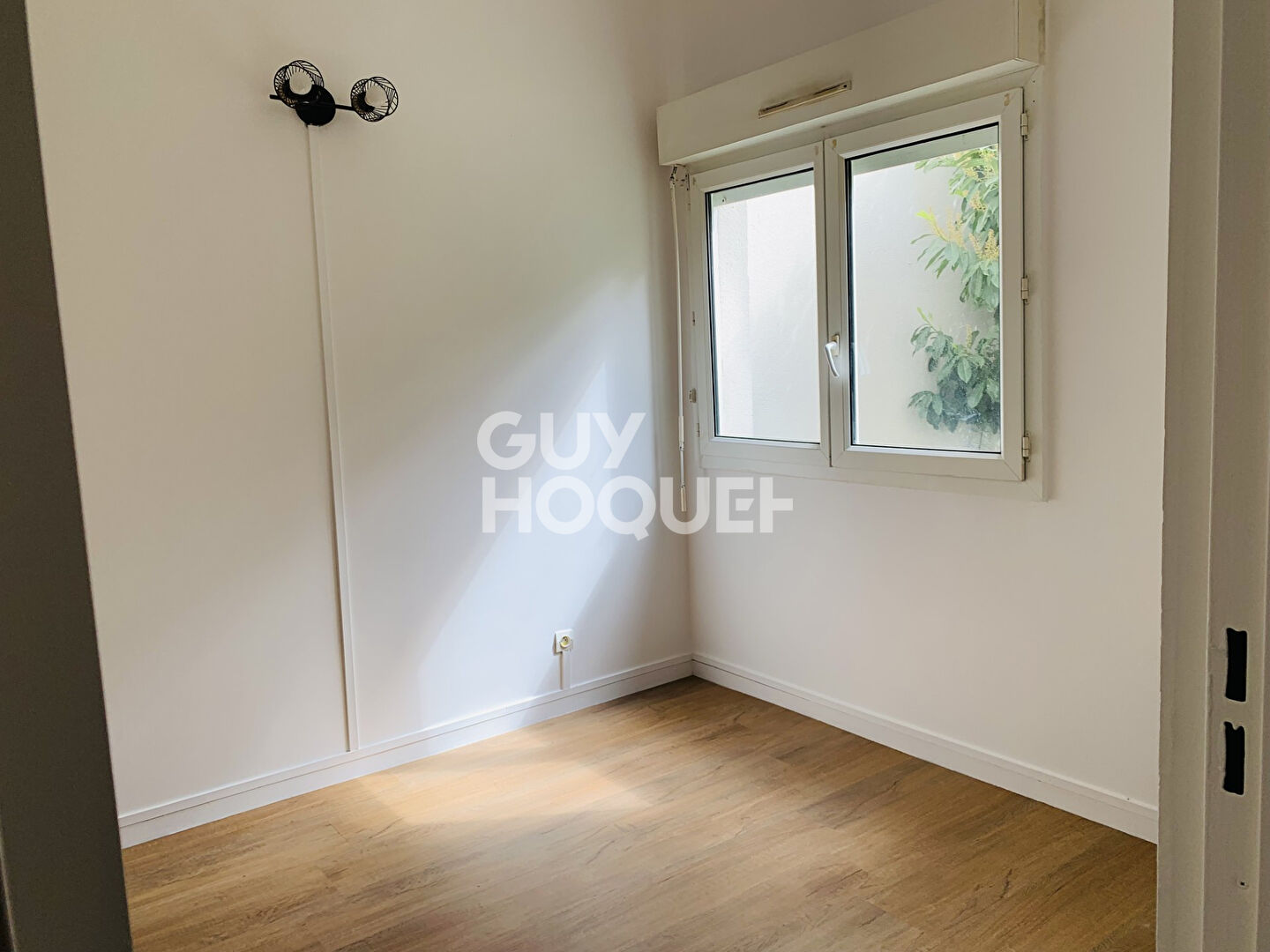 2 P 35 m²   JARDIN et  PARKING