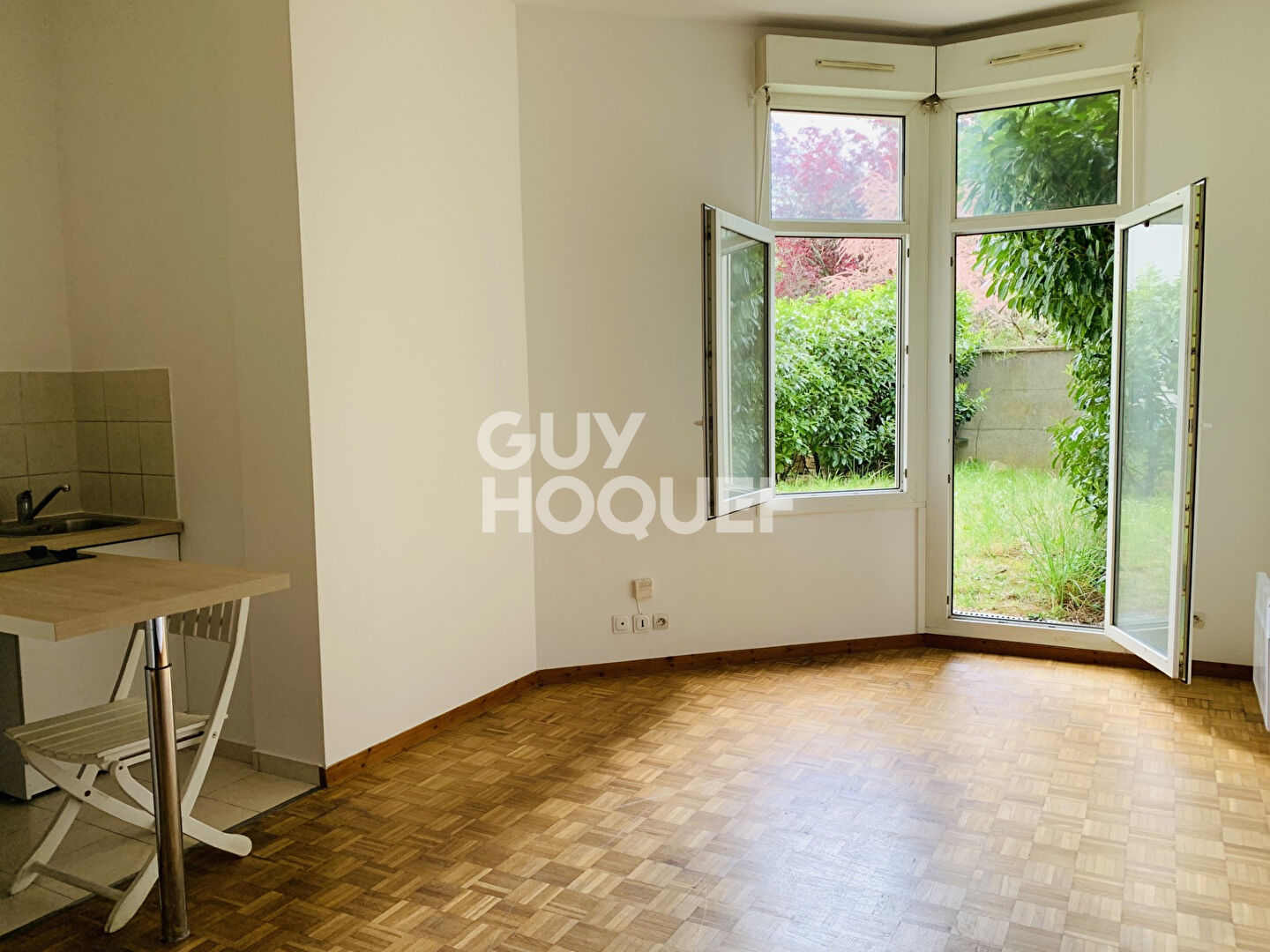 2 P 35 m²   JARDIN et  PARKING