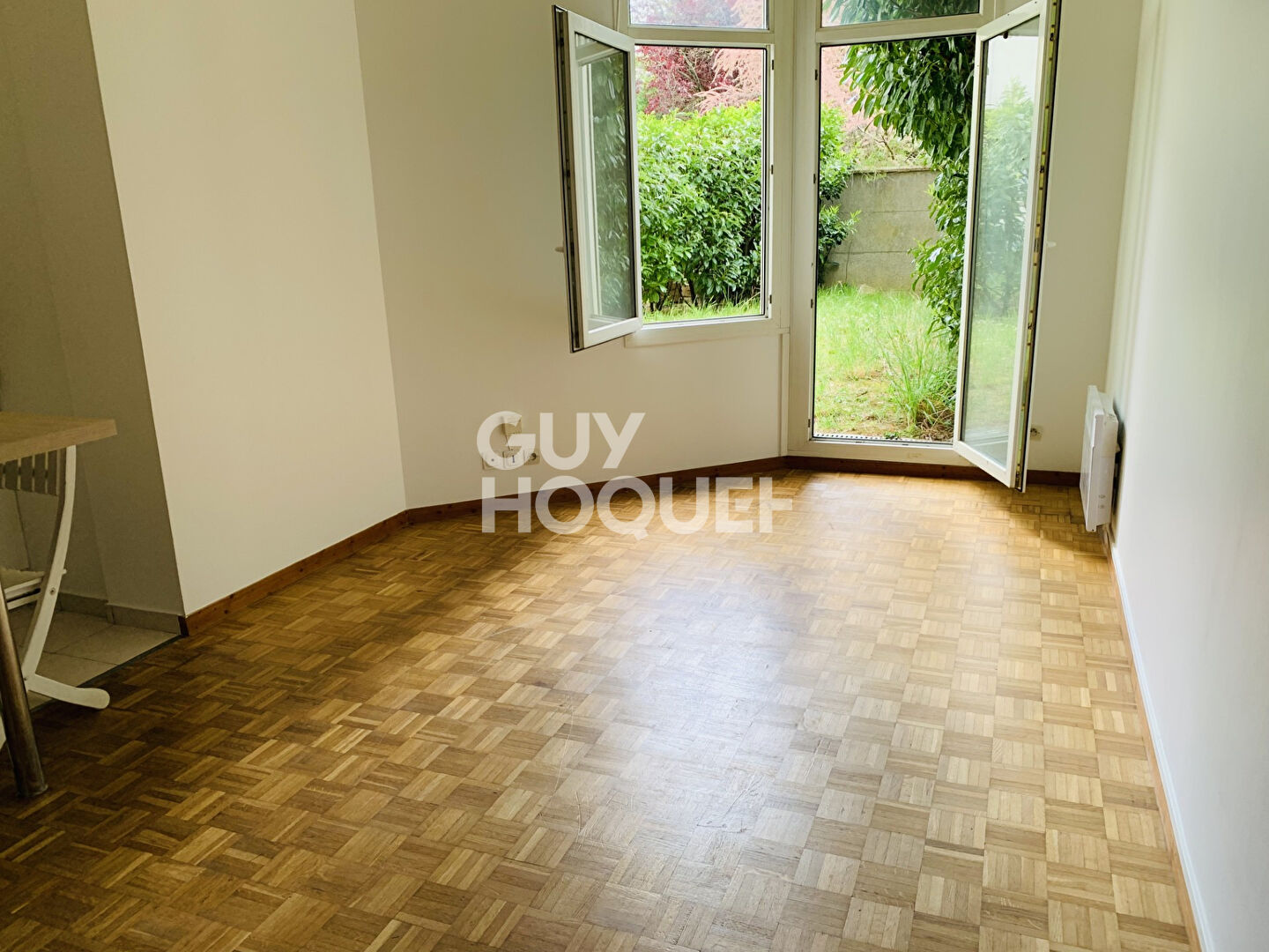 2 P 35 m²   JARDIN et  PARKING