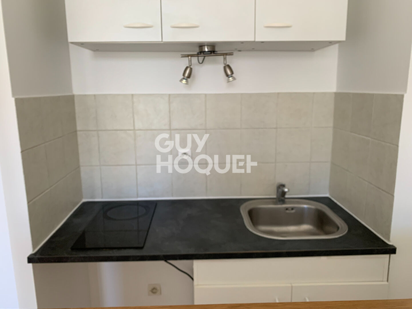 BOIS COLOMBES/ les vallées/ STUDIO 26,70 m² avec PARKING