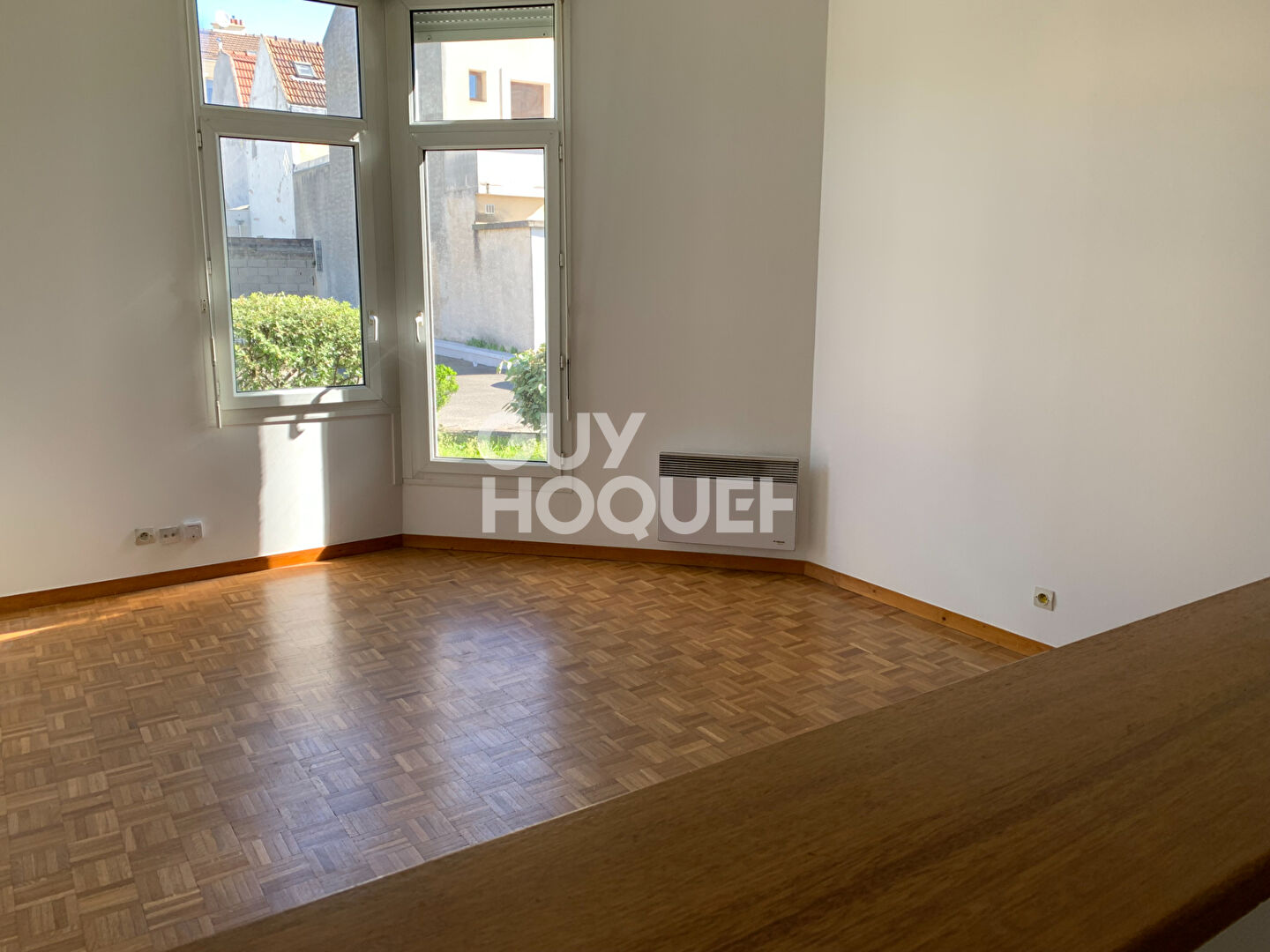BOIS COLOMBES/ les vallées/ STUDIO 26,70 m² avec PARKING