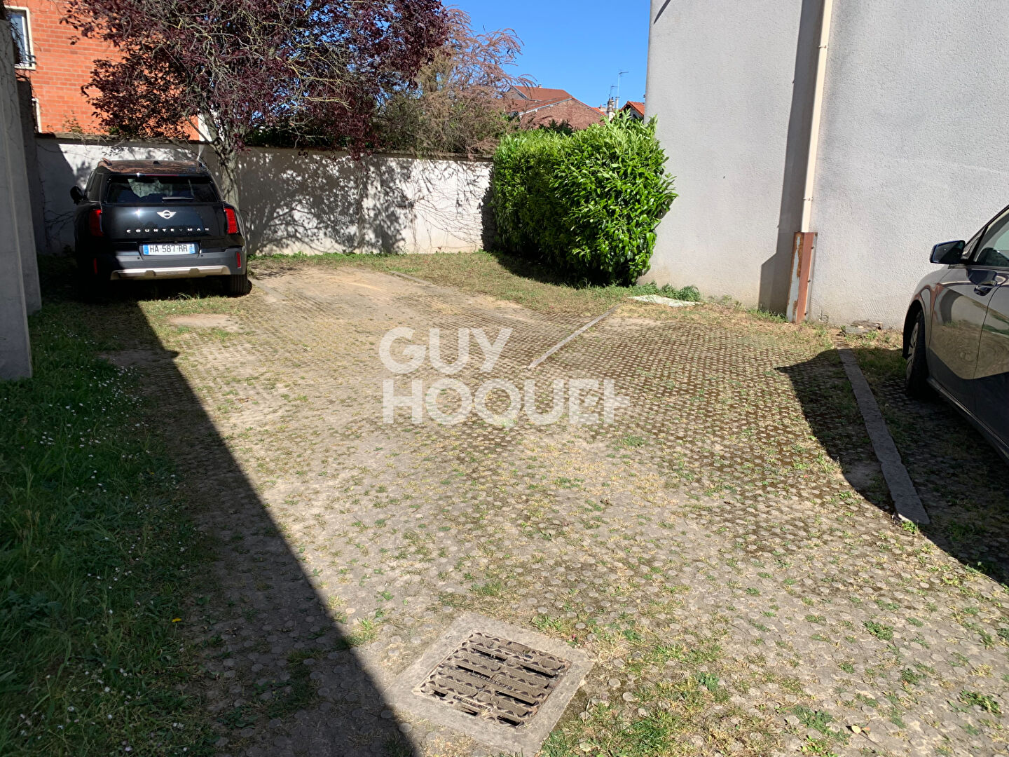 BOIS COLOMBES/ les vallées/ STUDIO 26,70 m² avec PARKING