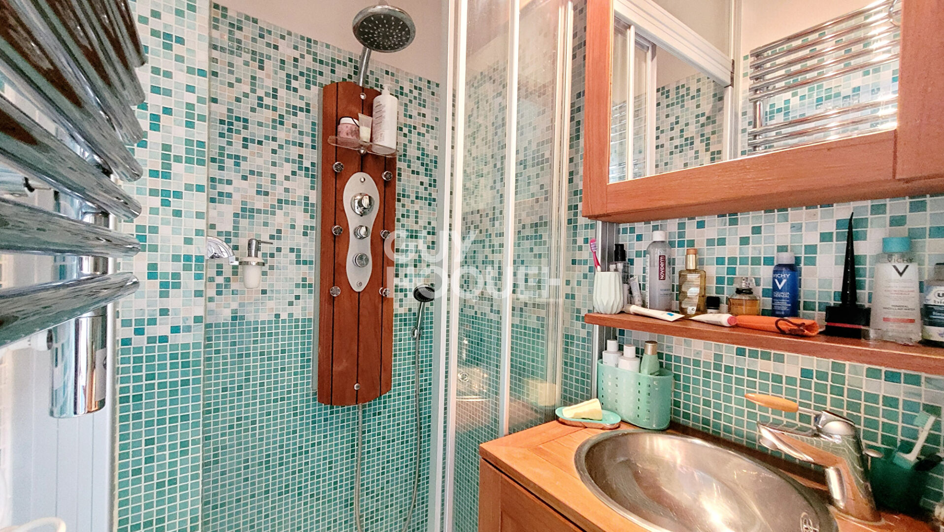 BOIS COLOMBES/   MAISON 134 M²  PARCELLE 998 M²  GARAGE  et  ATELIER