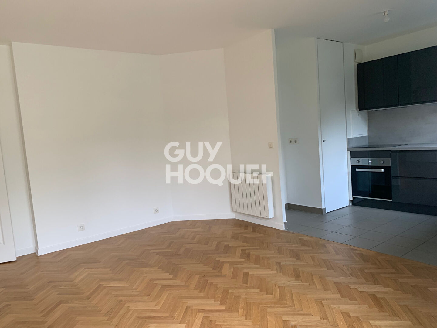 BOIS COLOMBES CENTRE/ 2 P. 48 m² JARDIN 30 m² et PARKING