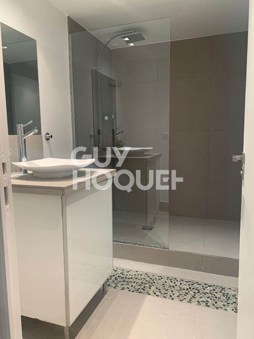 COLOMBES/ MAISON 87 M²  AVEC STUDIO 25 M²