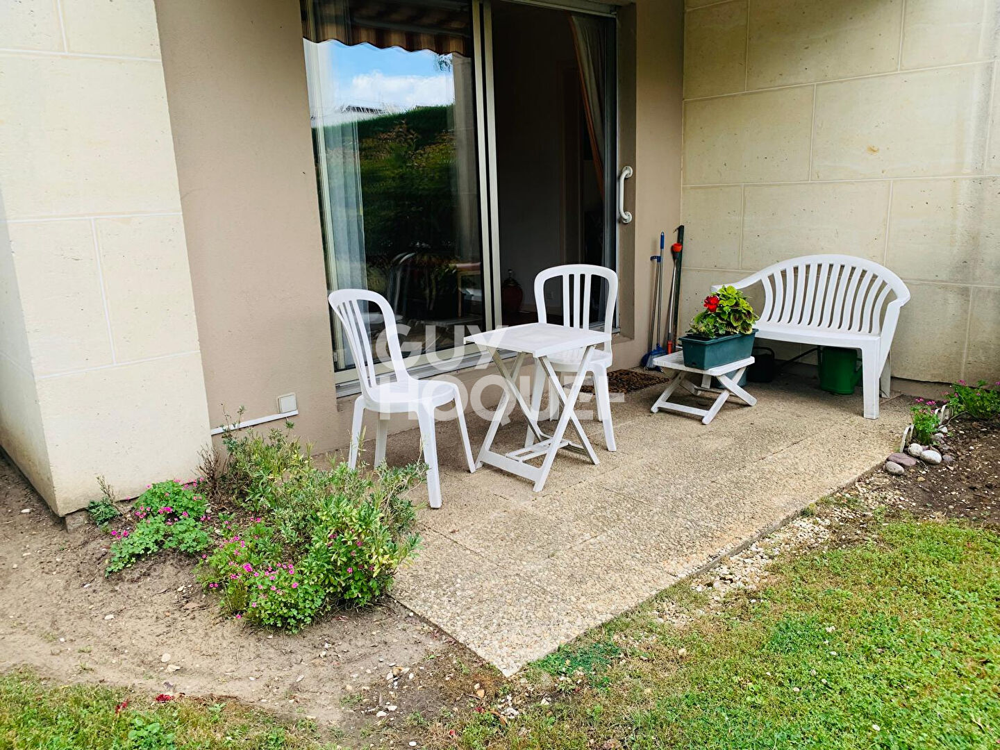 Bois colombes/ secteur CAMUS. Appartement  4 P.96 m2 DOUBLE BOX 35 M² JARDIN PRIVATIF 270 M²