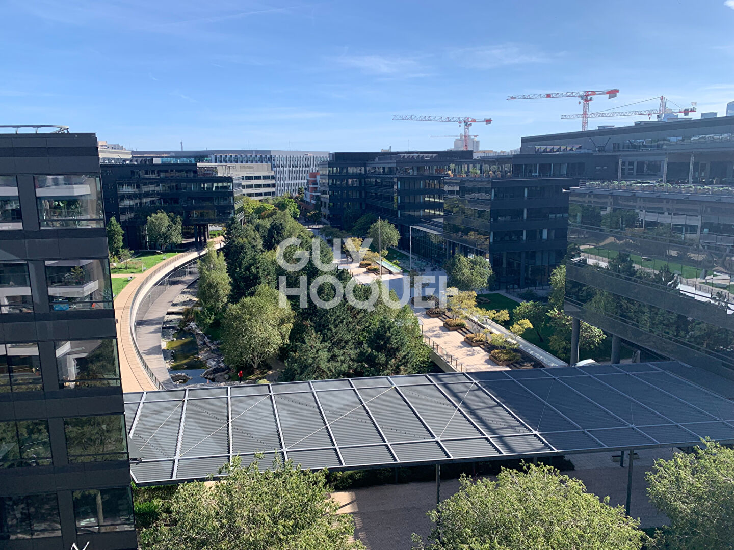 BOIS COLOMBES/ BECON les BRUYERES . 2 P. 41.47 m2  TERRASSE ET PK
