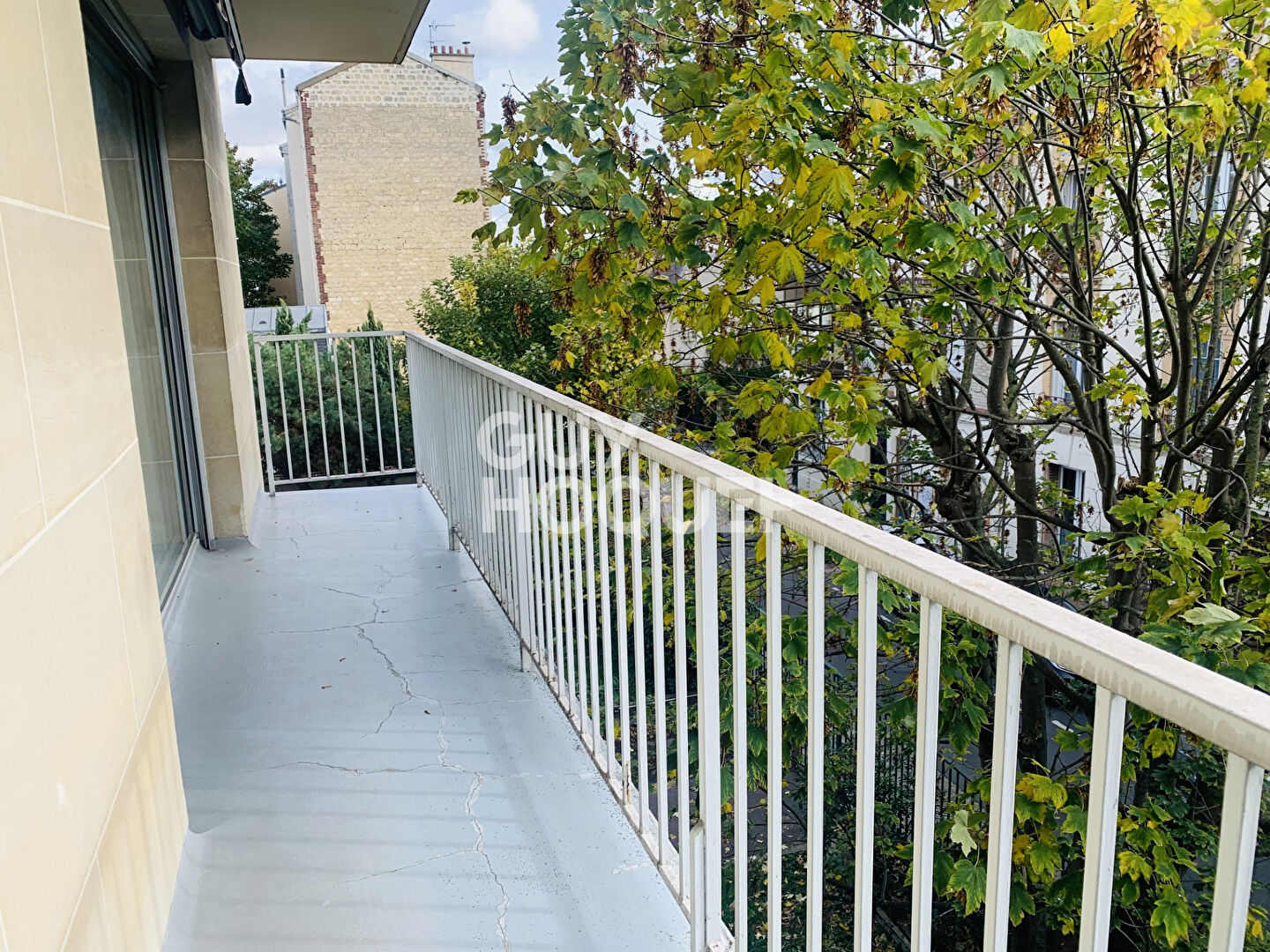ASNIERES BAC/ 3 P 69 M² BALCON
