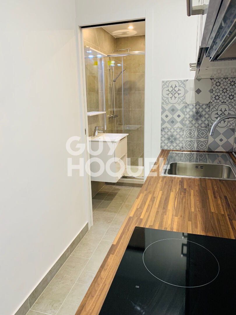 BOIS COLOMBES CENTRE/ STUDIO de 31 m²