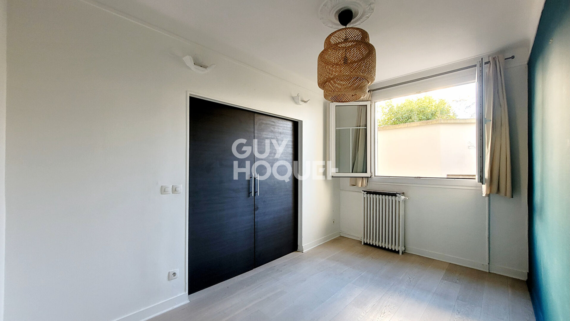 BOIS COLOMBES/ 3 P 52 M² avec jardin