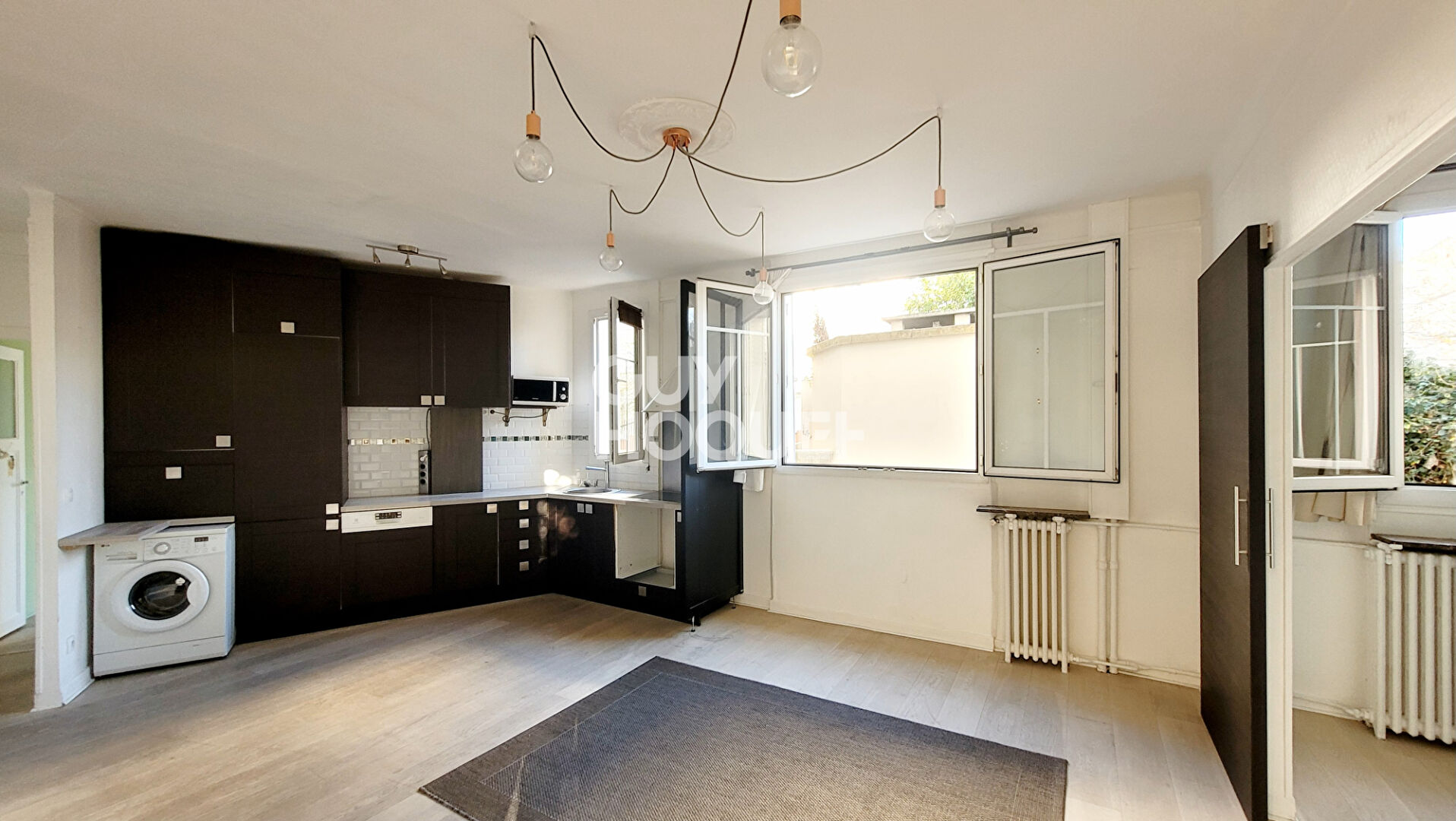 BOIS COLOMBES/ 3 P 52 M² avec jardin