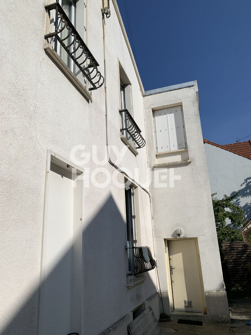 BOIS-COLOMBES/ MAISON 134 M²  PARCELLE 547 M²