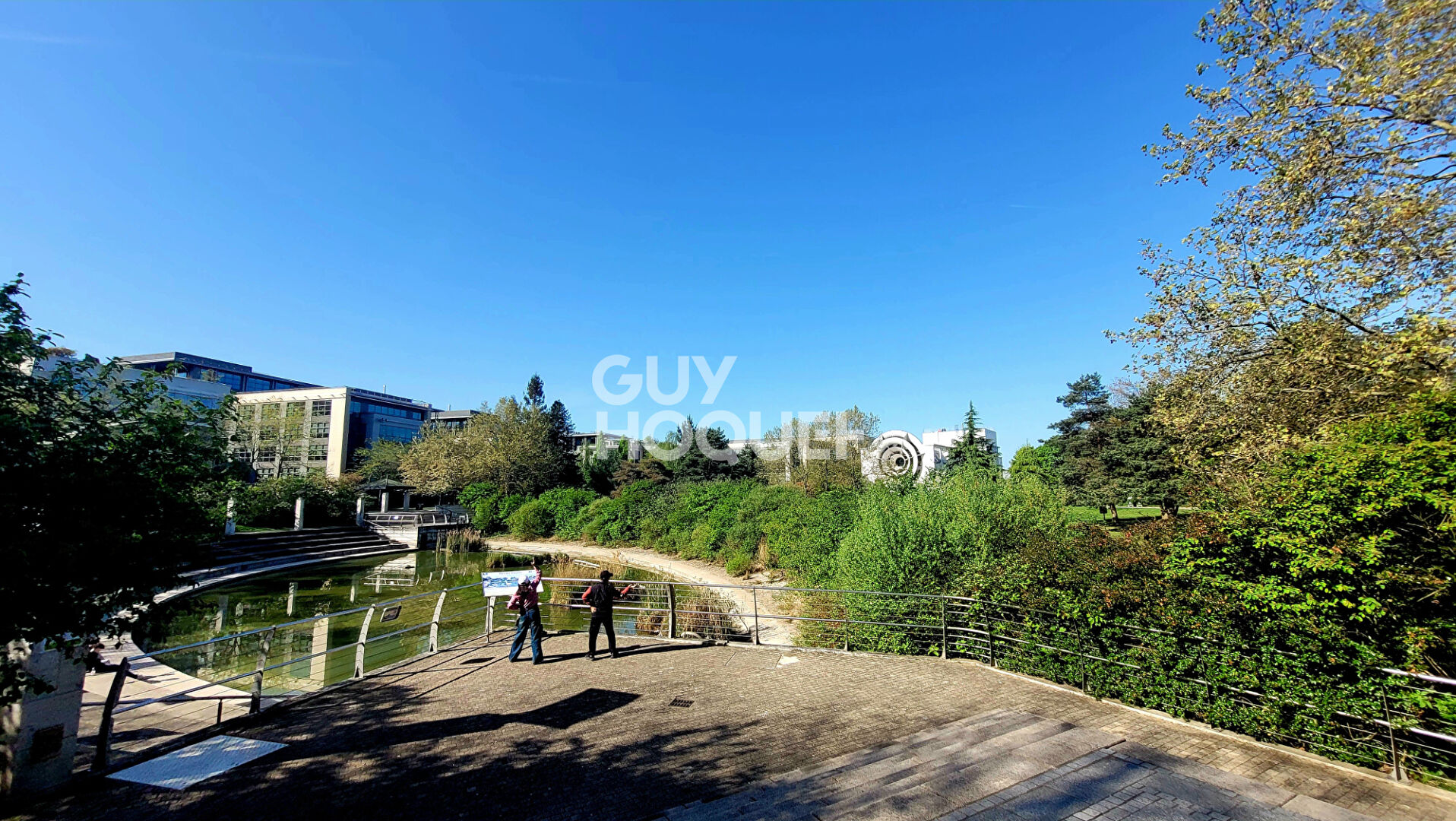 BOIS COLOMBES/ LES BRUYÈRES - 2 P. 42.5m² - parking+cave