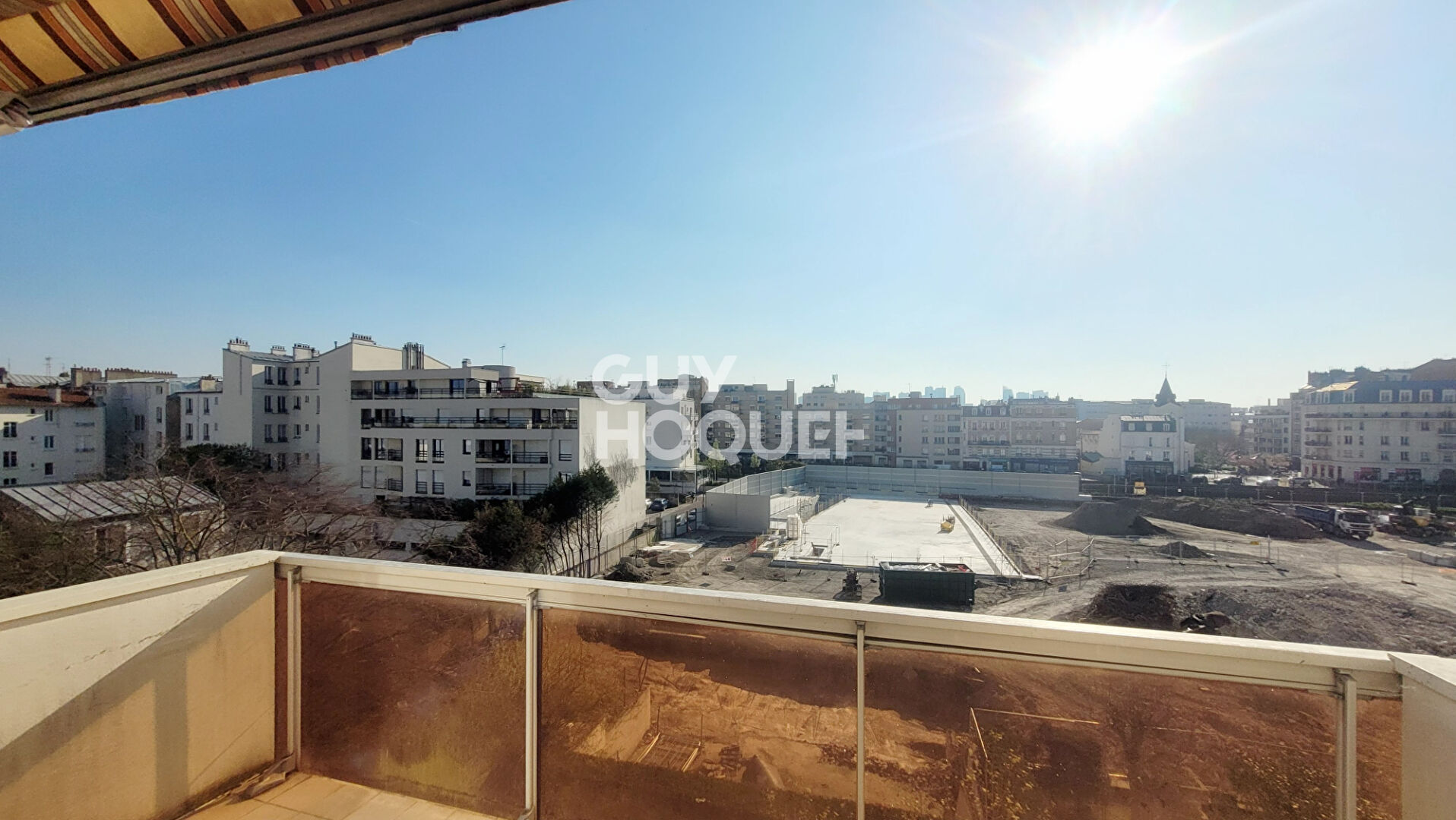 BOIS COLOMBES/ CENTRE 3 P. 63.37 m2 TERRASSE 