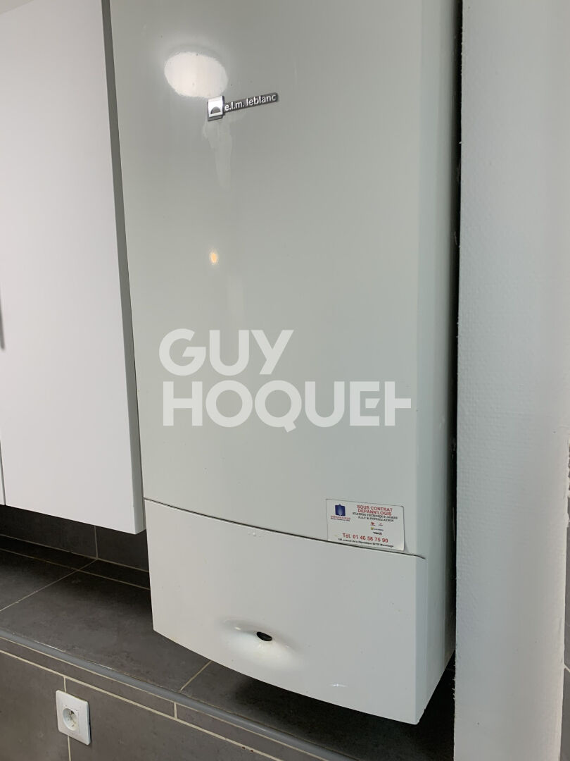 COLOMBES, 3 P. 41 M²