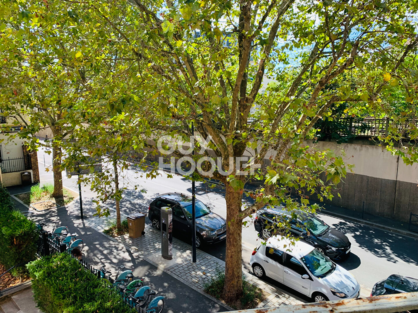 COLOMBES GARE/ 3 P.56 M²  balcon
