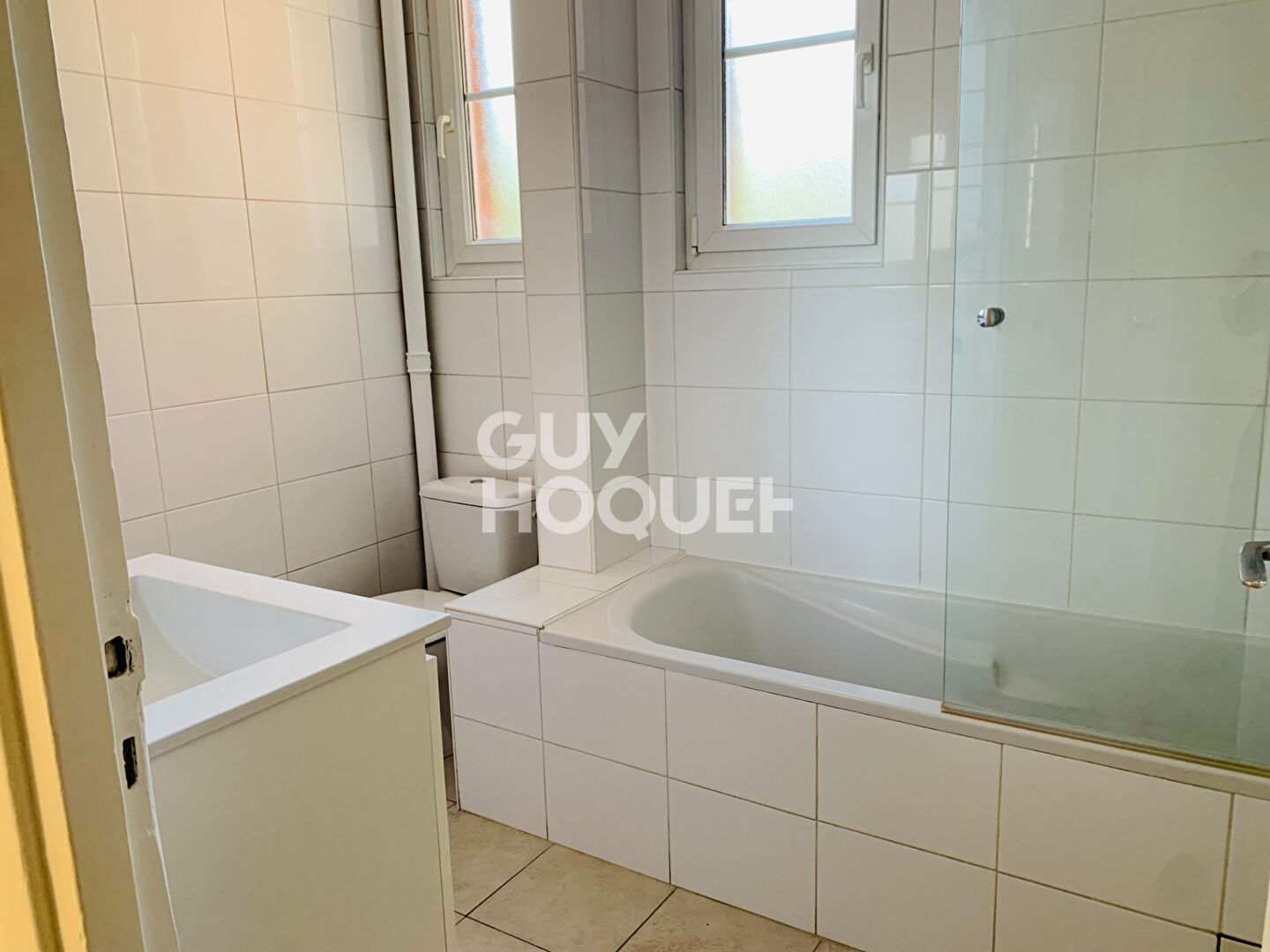 COLOMBES GARE/ 3 P.56 M²  balcon