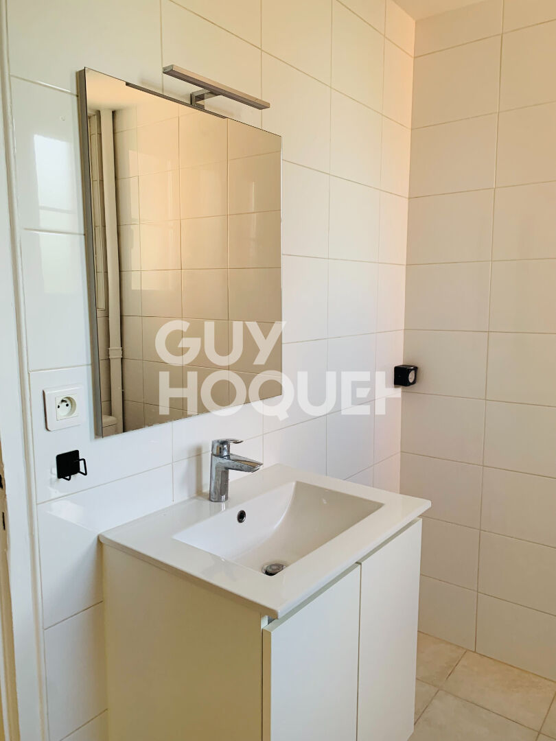 COLOMBES GARE/ 3 P.56 M²  balcon