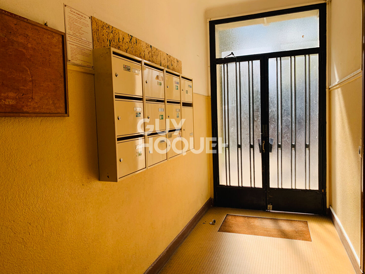 COLOMBES GARE/ 3 P.56 M²  balcon
