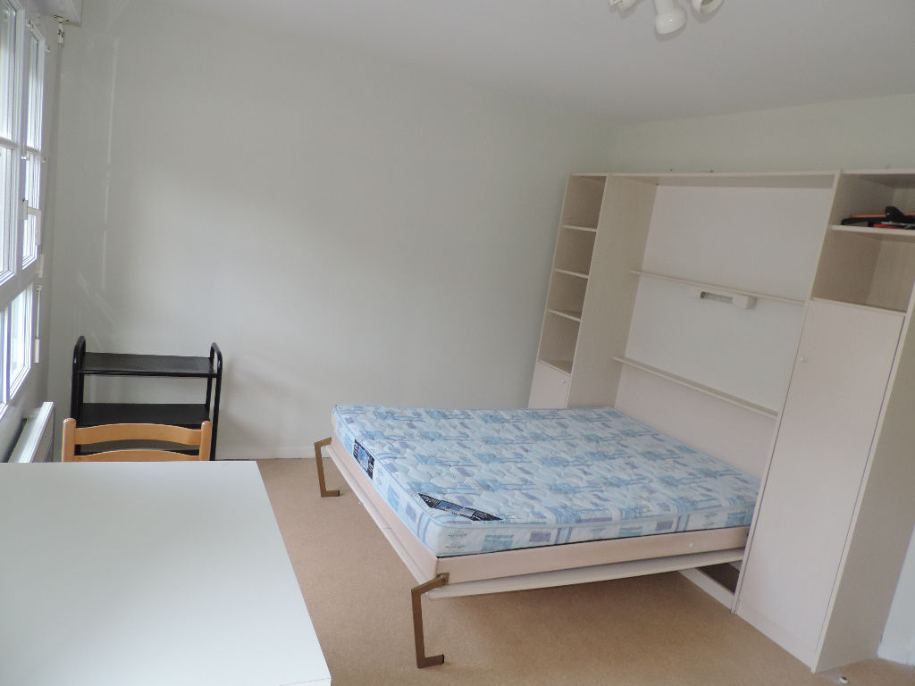 Appartement à louer à CALAIS (62100).
