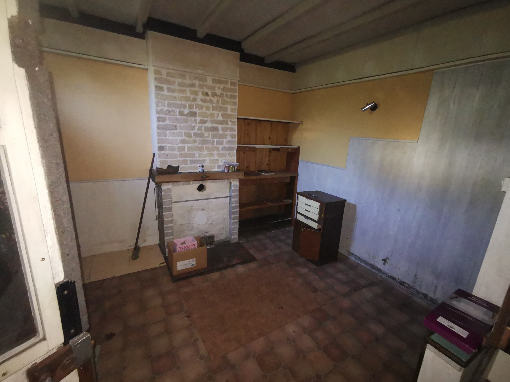 À vendre, maison d'une surface habitable de 46 m², 2 pièces à CALAIS (62100).