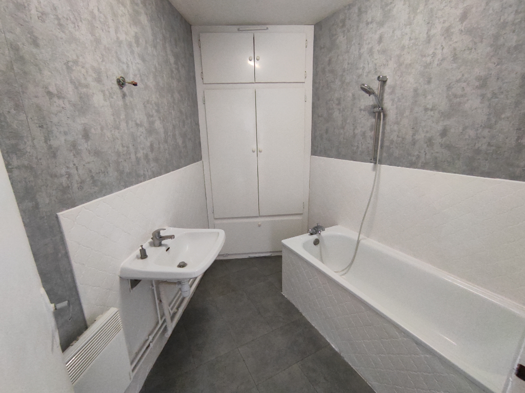 Location d'un appartement T3 (59 m²) à CALAIS