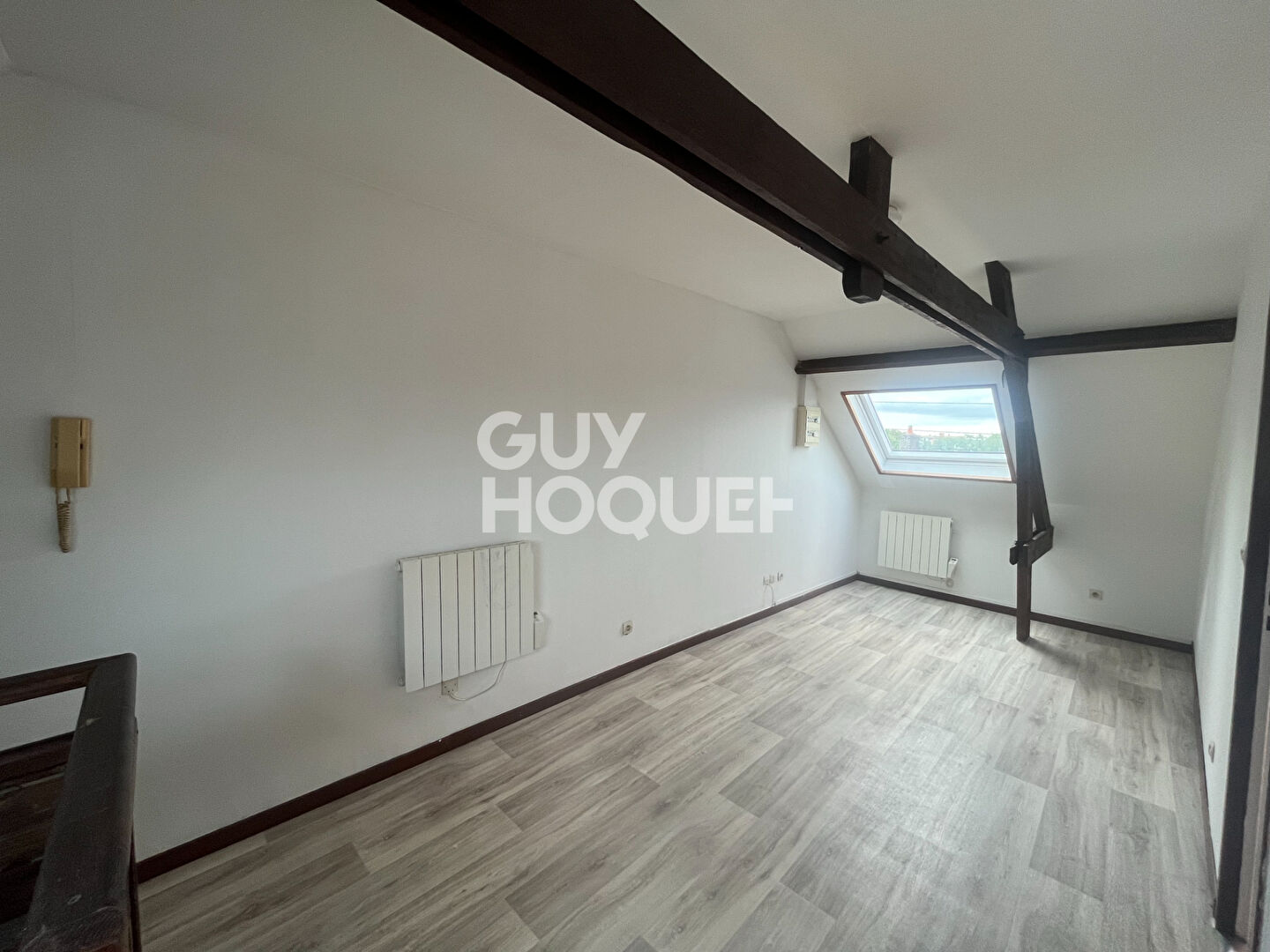 À louer, appartement d'environ 29 m², 2 pièces à CALAIS (62100).