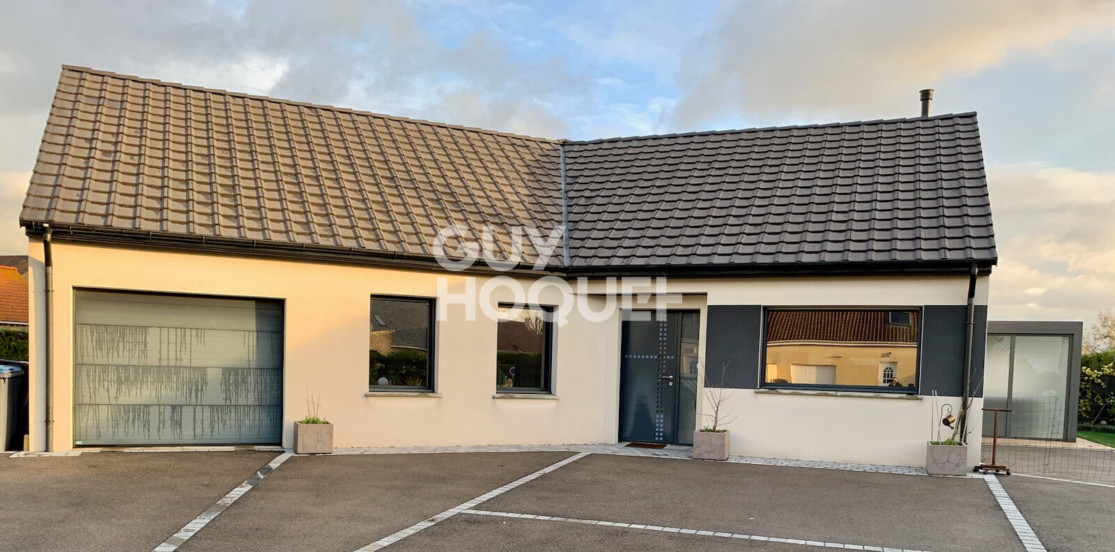 Vente : maison 5 pièces (94 m²) à OFFEKERQUE