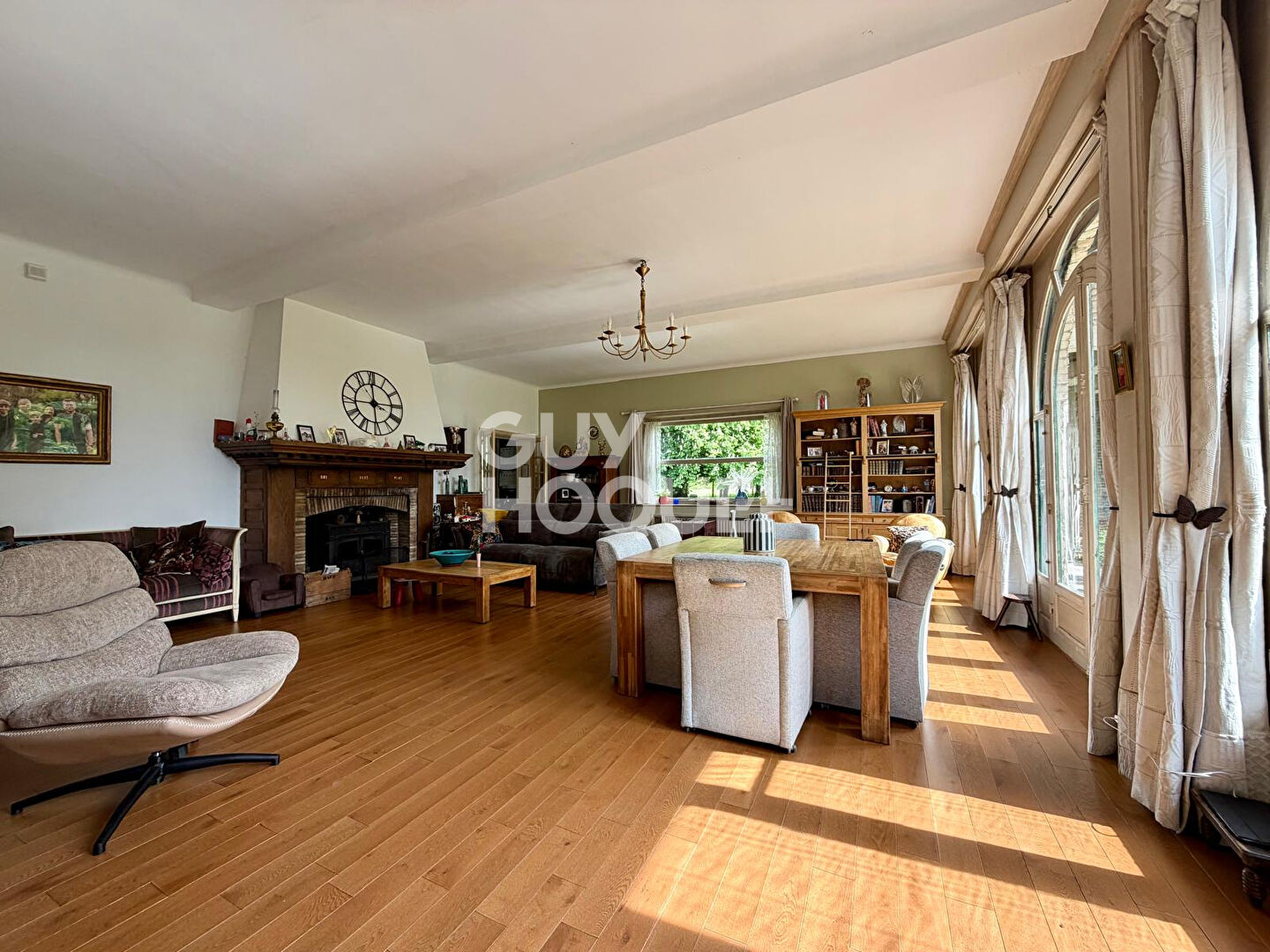 Maison Ardres 8 pièce(s) 390 m2