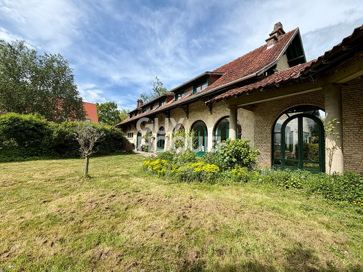 Maison Ardres 8 pièce(s) 390 m2