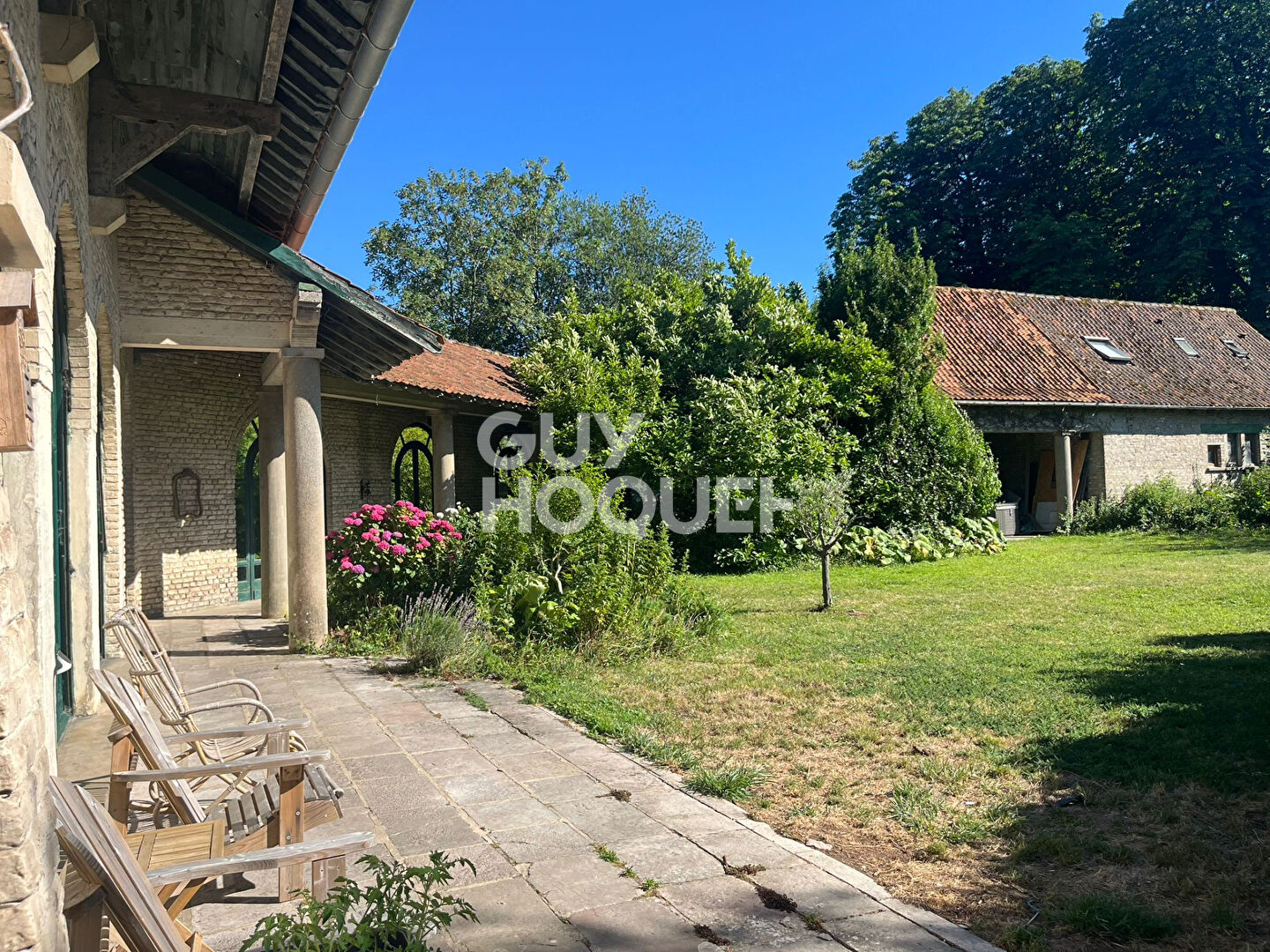 Maison Ardres 8 pièce(s) 390 m2