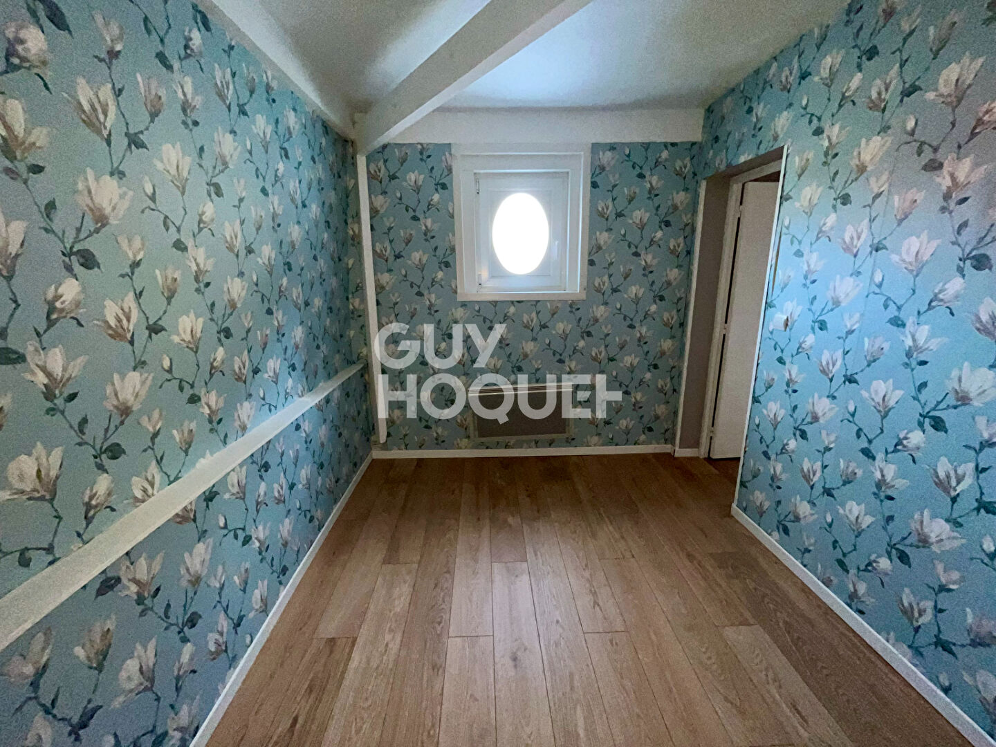 LOCATION : appartement T2 (42 m²) à CALAIS