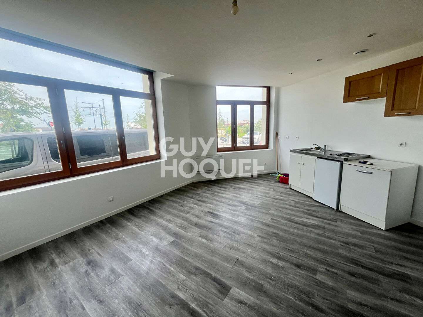 GRAND STUDIO A LOUER (54 m²) à CALAIS