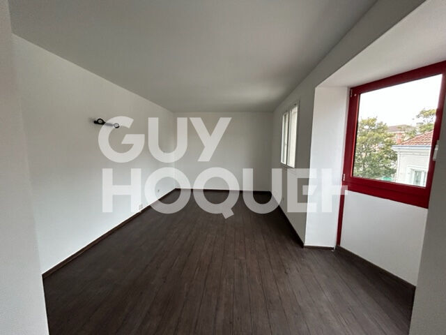 CALAIS : appartement F1 (33 m²) à louer