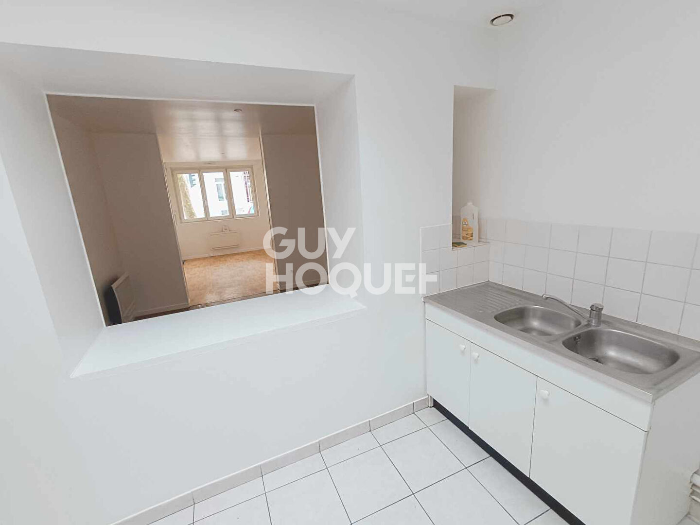 LOCATION : appartement de 2 pièces (50 m²) à CALAIS