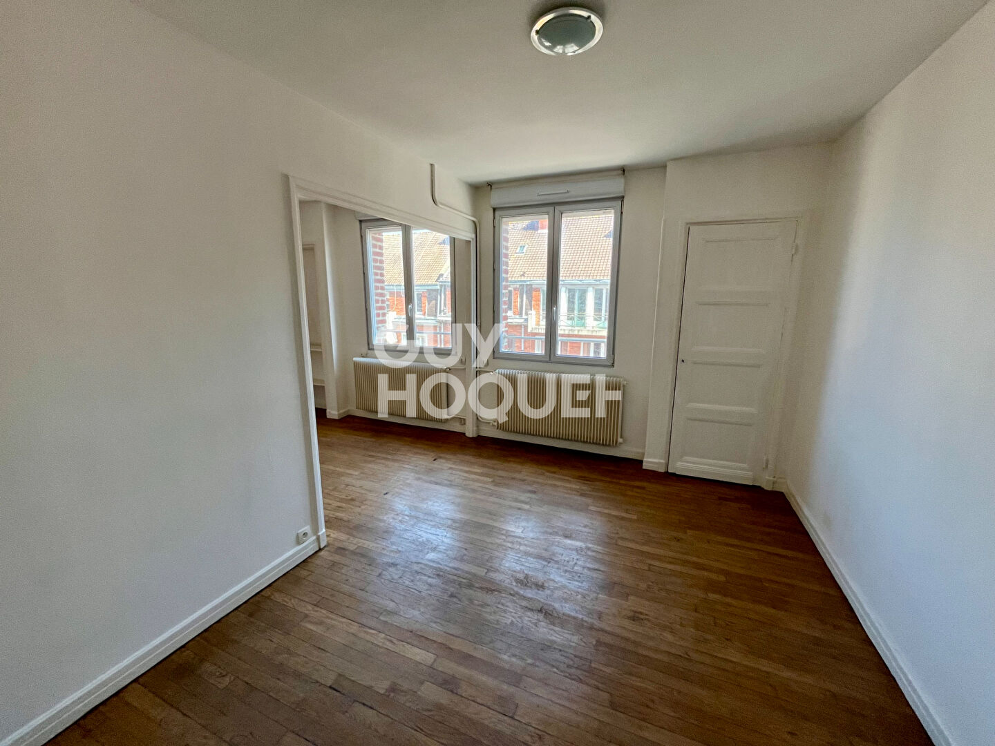 LOCATION : appartement F2 (52 m²) à CALAIS