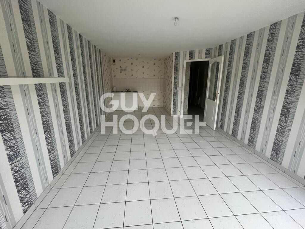 CALAIS : appartement de 2 pièces (48 m²) à louer