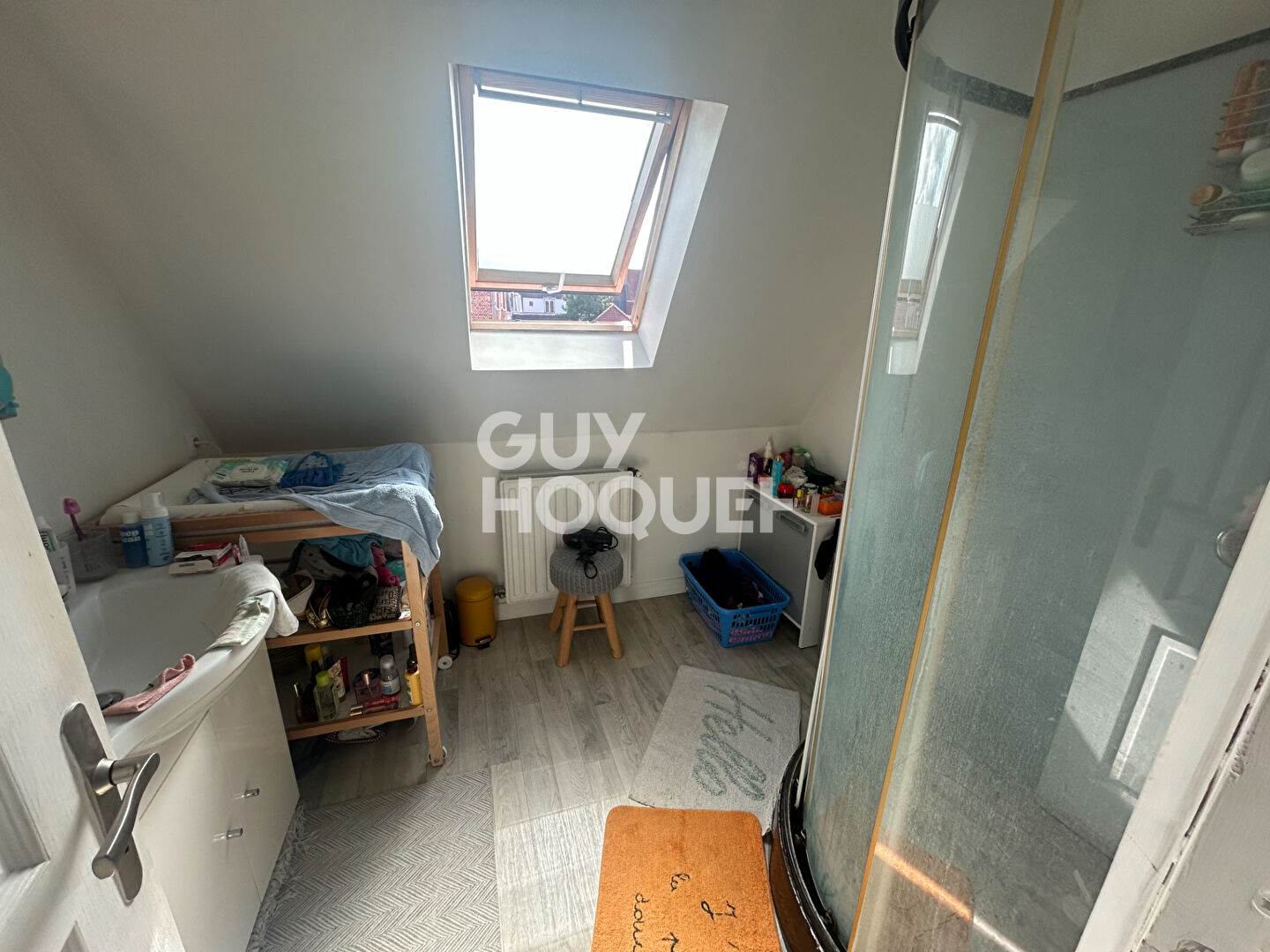A VENDRE à CALAIS - Maison louée - 2 chambres.