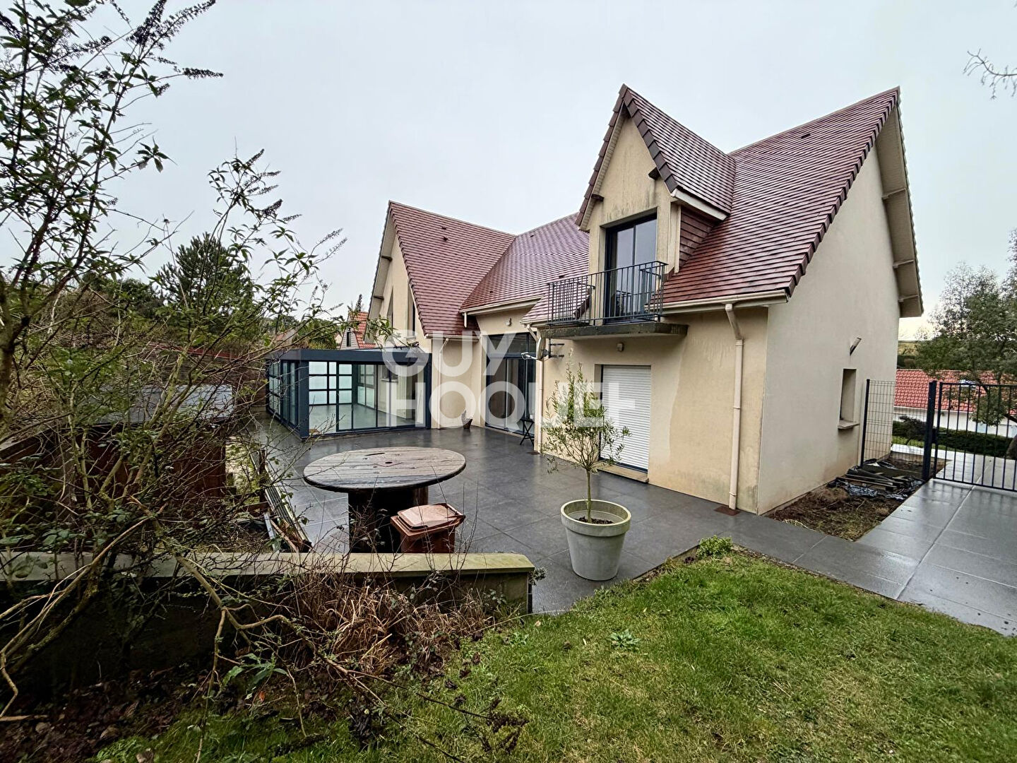 Maison Calais 5 pièce(s) 200 m2