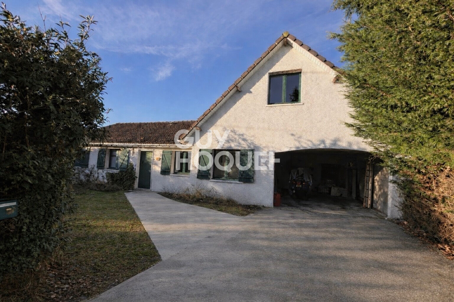 A VENDRE AUX HEMMES DE MARCK - Maison individuelle - 6 chambres - Jardin - Garage.