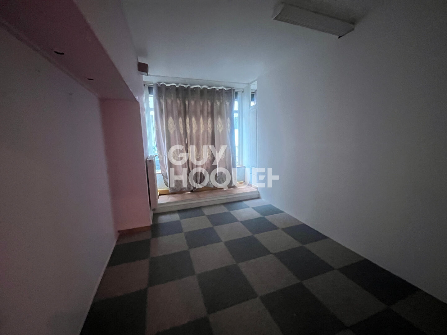 Local commercial Calais 120 m2