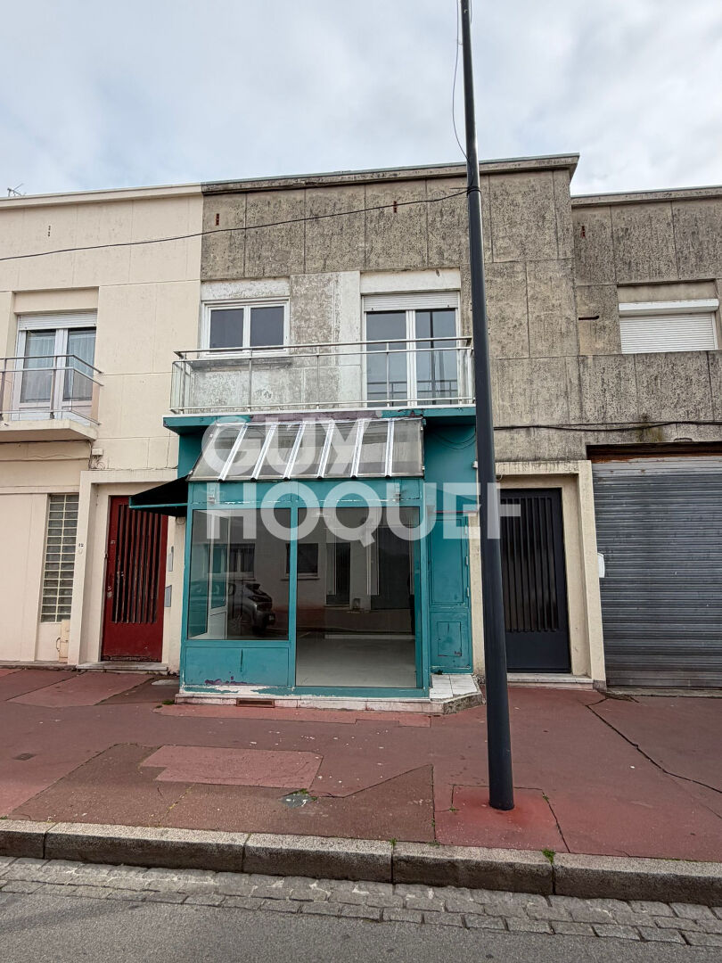 Immeuble Calais 3 pièce(s) 150 m2