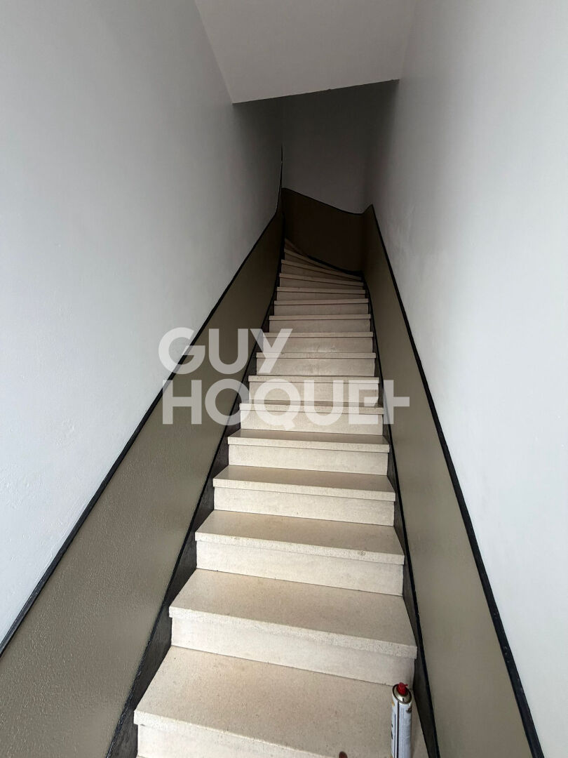 Immeuble Calais 3 pièce(s) 150 m2