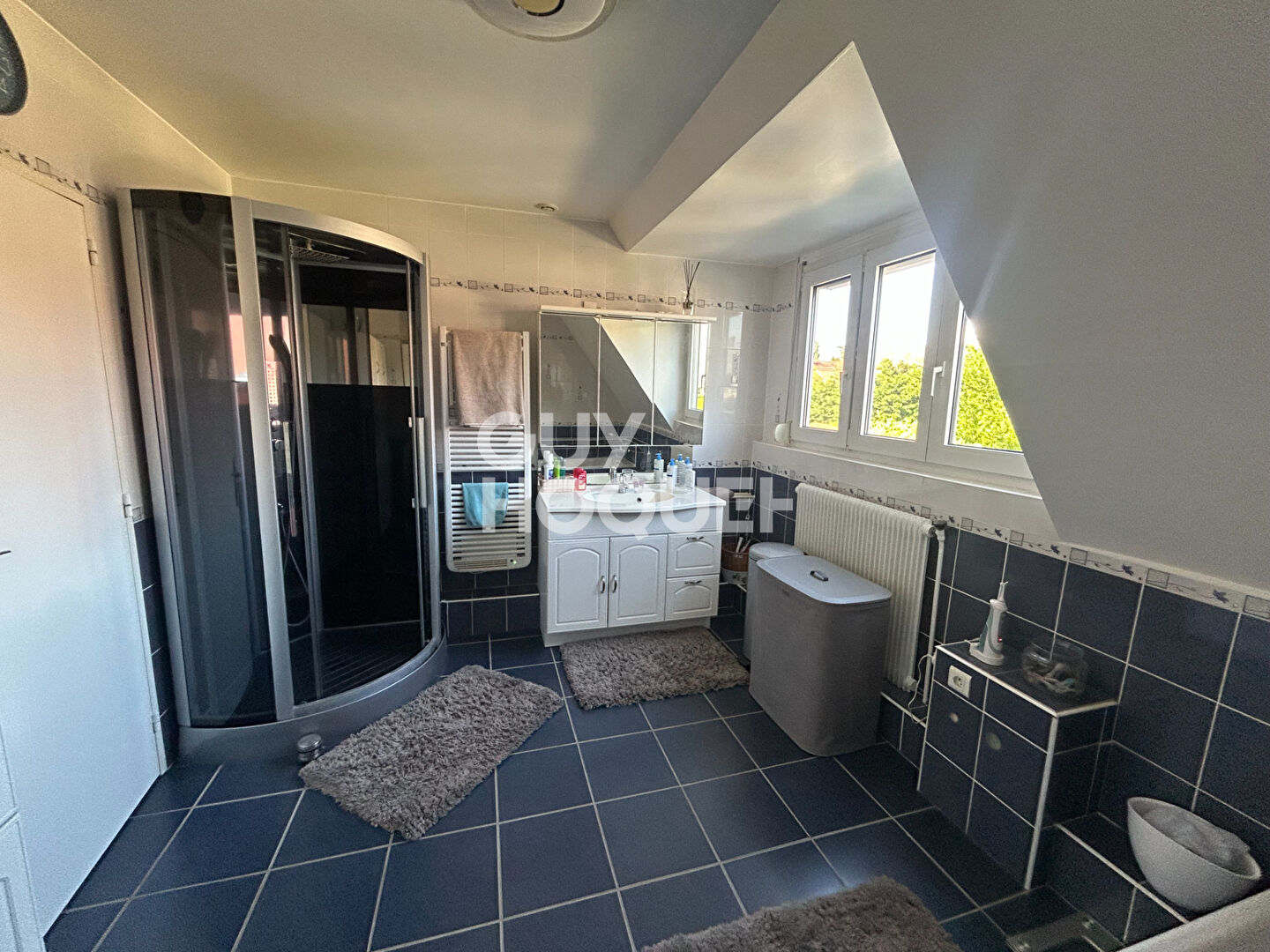 A VENDRE à CALAIS - Maison mitoyenne - 3 chambres - Jardin - Garage