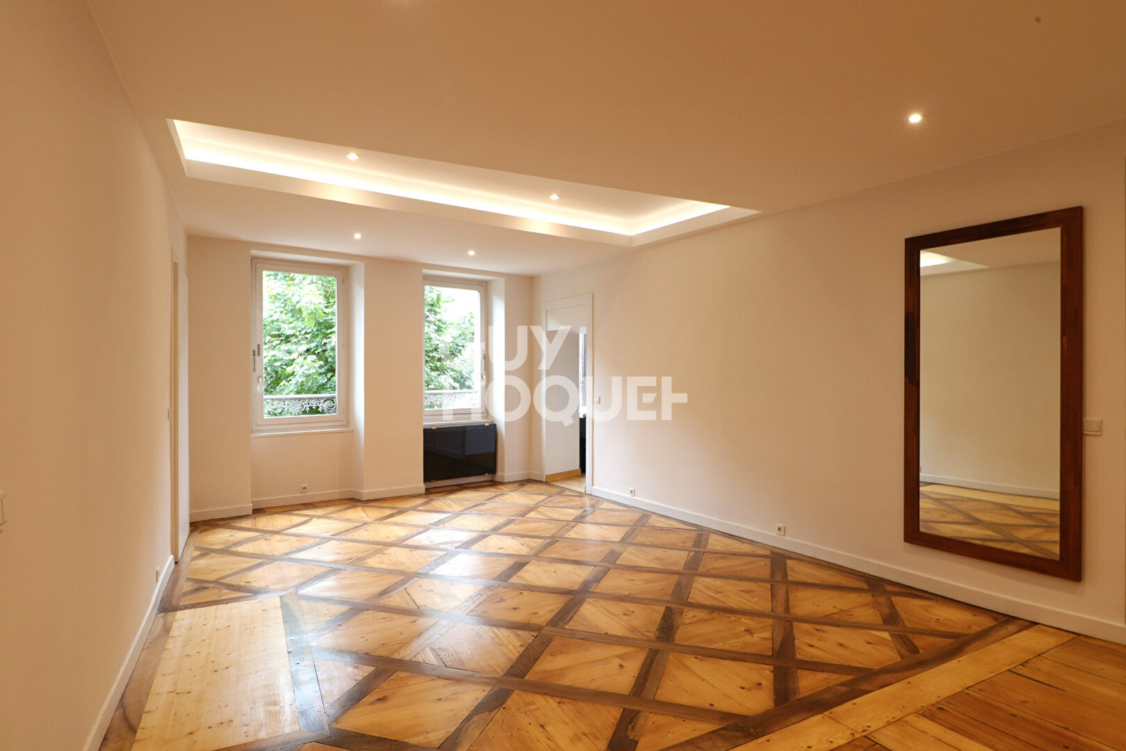 Centre historique : Grand T4 de 120 m²