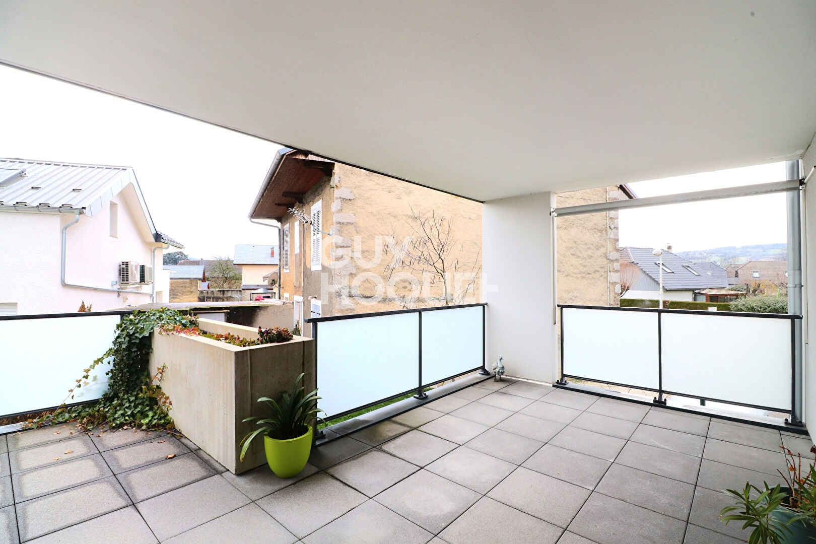 SAINT-ALBAN-LEYSSE : beau T4 avec terrasse