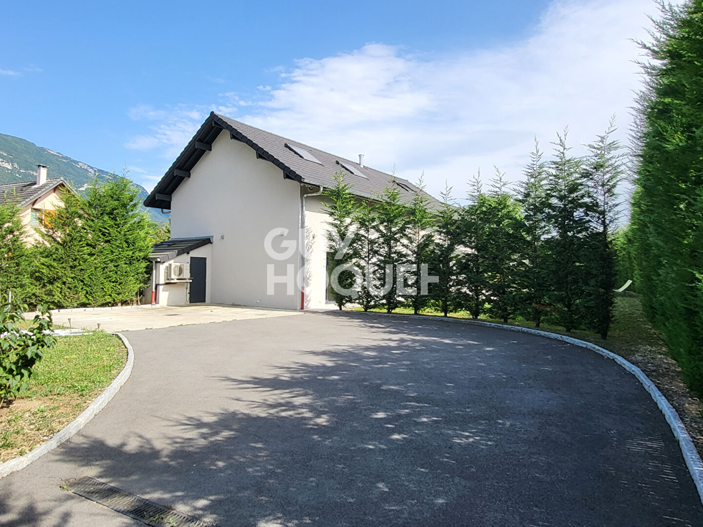 Maison de 154 m² - Challes les eaux