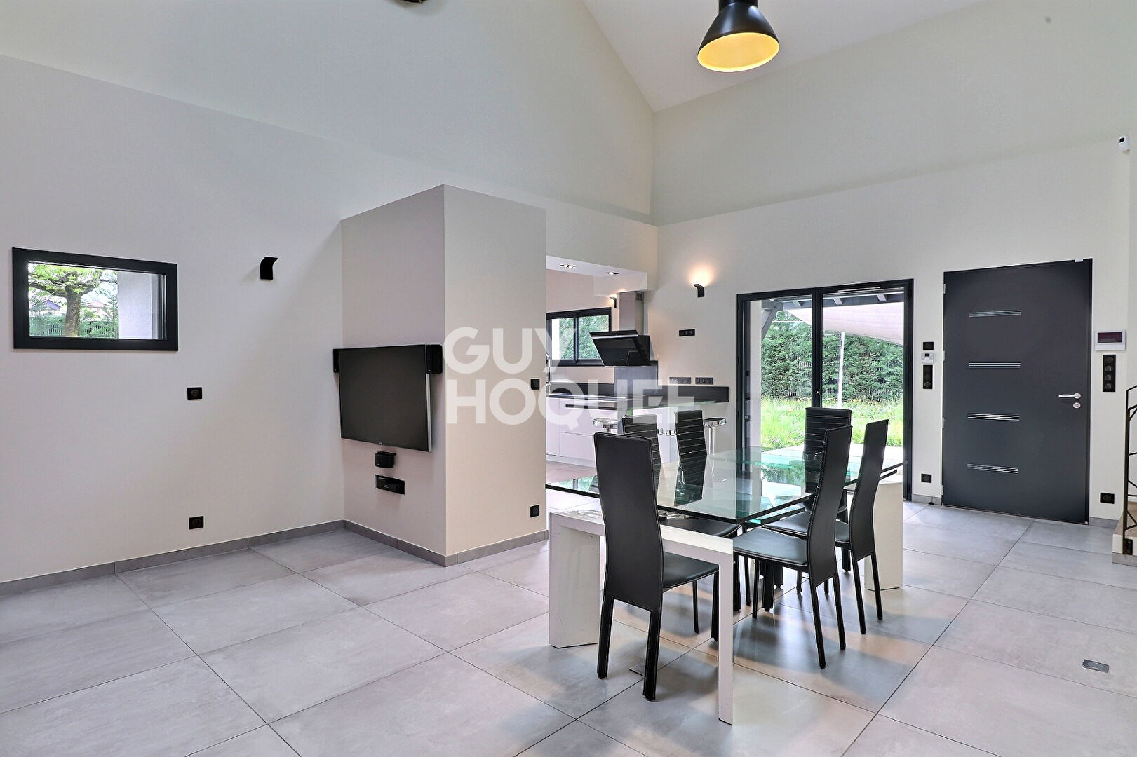 Maison de 154 m² - Challes les eaux